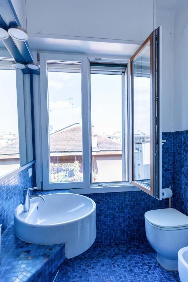 Milan Flat 5 Min From Duomo With Park For Small Cars Luaran gambar