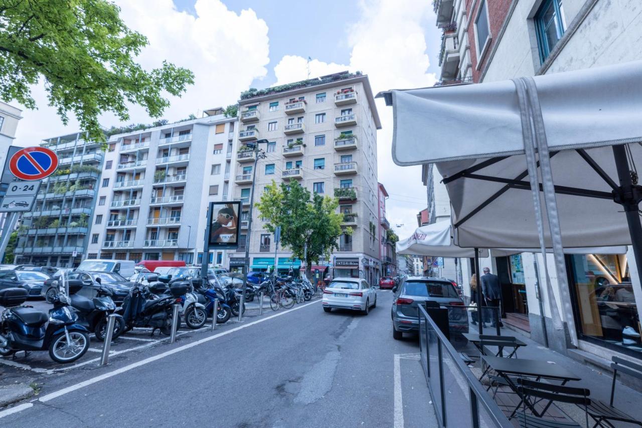 Milan Flat 5 Min From Duomo With Park For Small Cars Luaran gambar